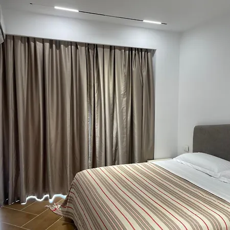 Glorys Apartaments Sarande * Sarande